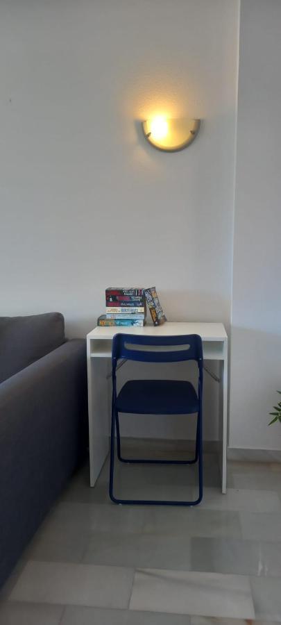 Apartament Carihuela Un Dormitorio Junto Al Mar Torremolinos Zewnętrze zdjęcie