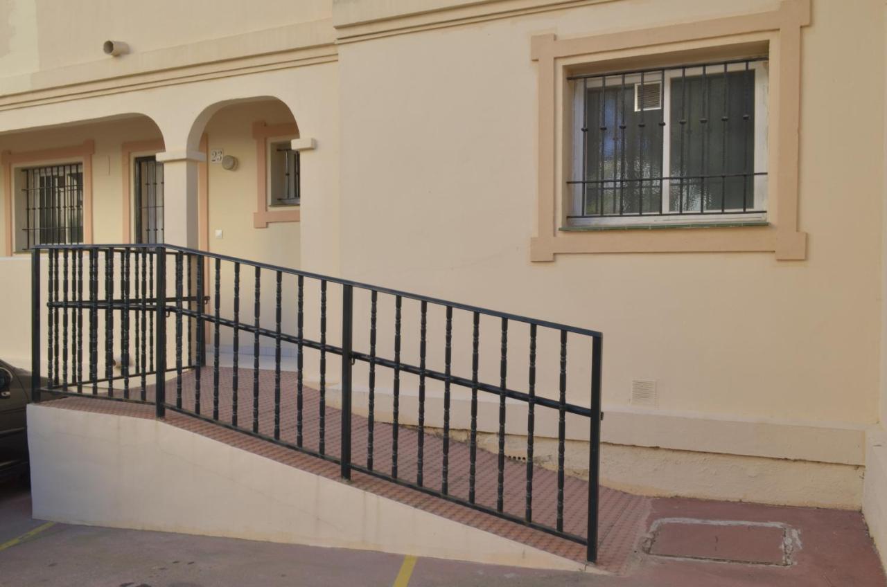 Apartament Carihuela Un Dormitorio Junto Al Mar Torremolinos Zewnętrze zdjęcie